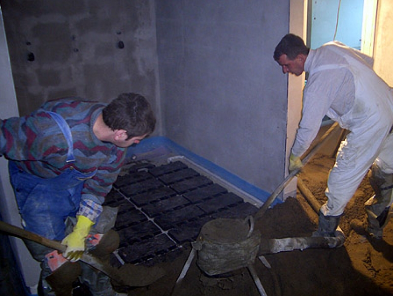 Janßen-Fußbodenheizung im Estrichaufbau