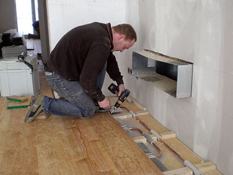 Holzdielenmontage
